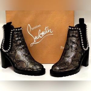 CHRISTIAN LOUBOUTIN CAPAHUTTA 70 SPIKED ANKLE BOOTS RETAIL $1395 - WORN ONCE
